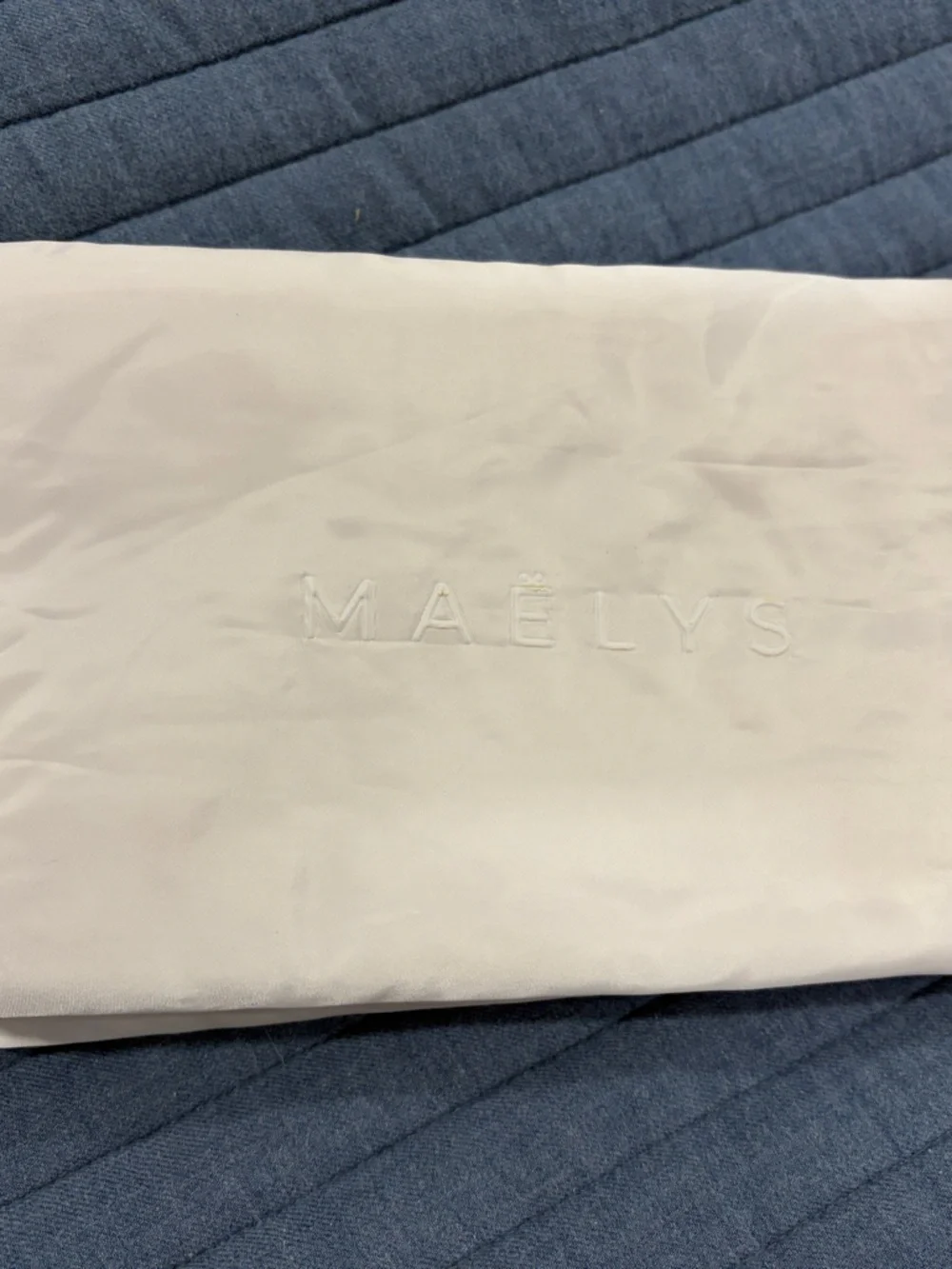 Maelys Zippered Cosmetic Bag